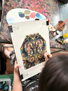 Luyện Thi Trang Trí Màu Hiệu Quả – Bí Quyết Chinh Phục Điểm Cao